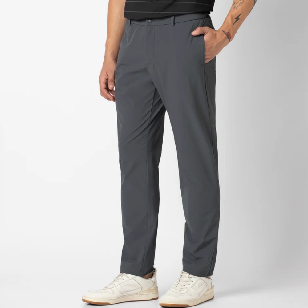 Bear Bottom Tour Pants in Grey